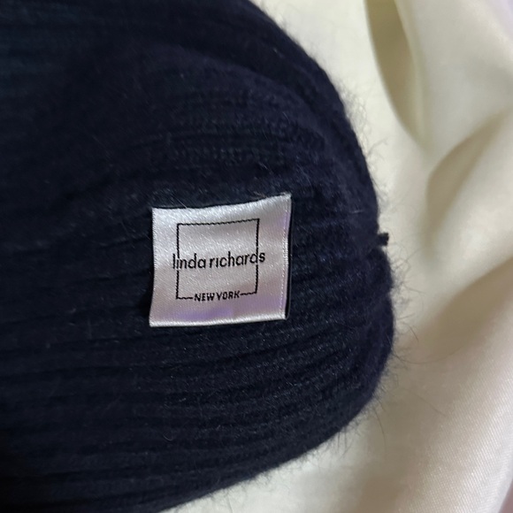 Baby it’s cold outside - Picture 3 of 8